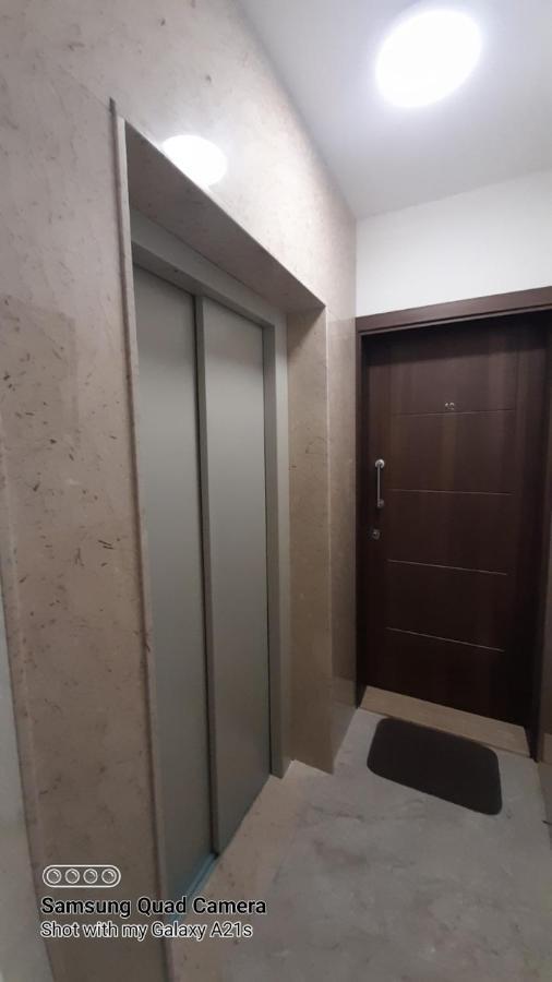 Terrace View-Stylish Two Bedrooms Fully Ac-Wifi Penthouse Мсіда Екстер'єр фото